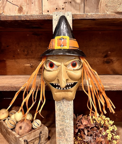 WITCH FACE WALL HANGING AVAIL JUNE 2025